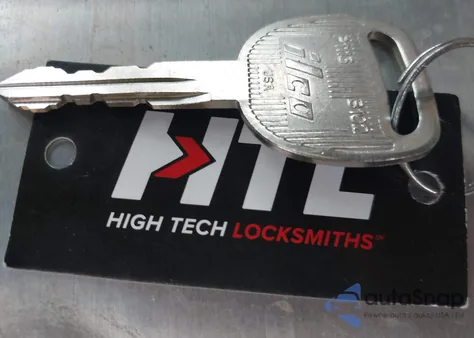 2004 Chevrolet Tahoe Ls from USA, damaged, VIN 1GNEC13Z94R219514